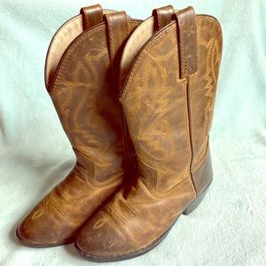 Cody James girls brown leather cowgirl boots